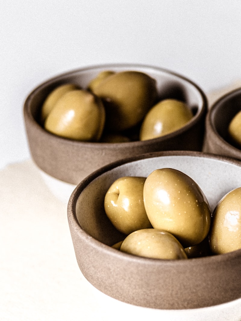Olives vertes cassées